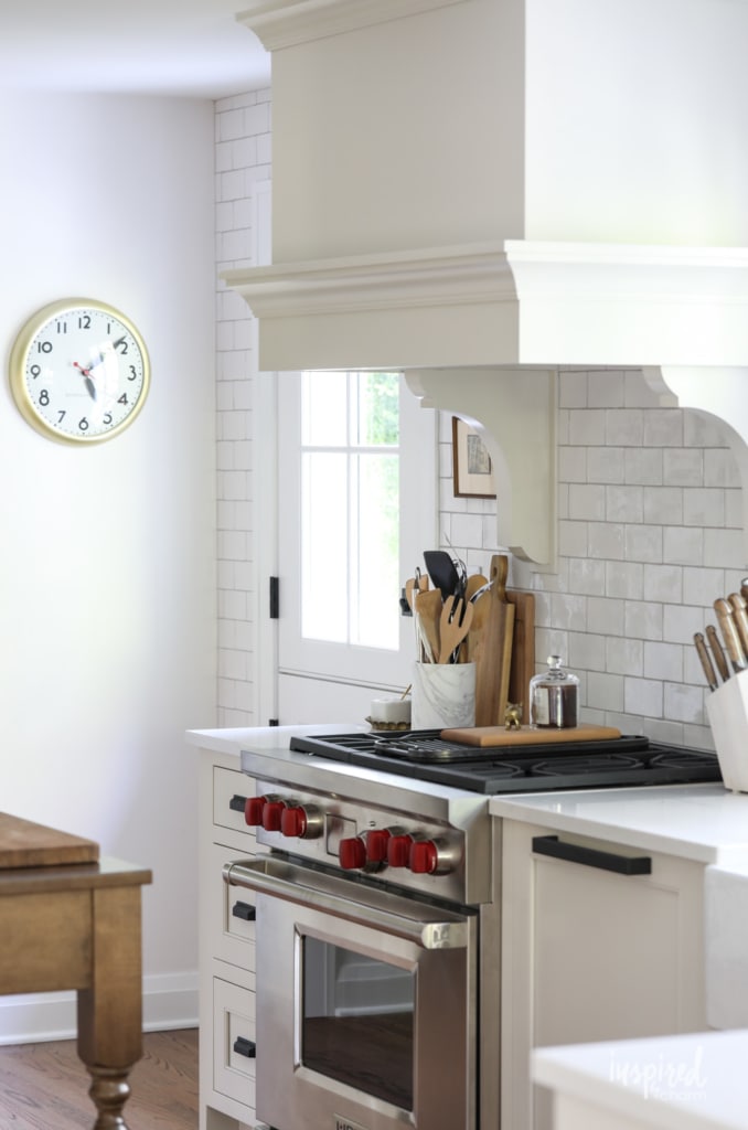 Bayberry Kitchen Remodel Reveal - Kitchen Makeover Kitchen Design #kitchen #makeover #remodel #traditional #modern #country #design #decorating