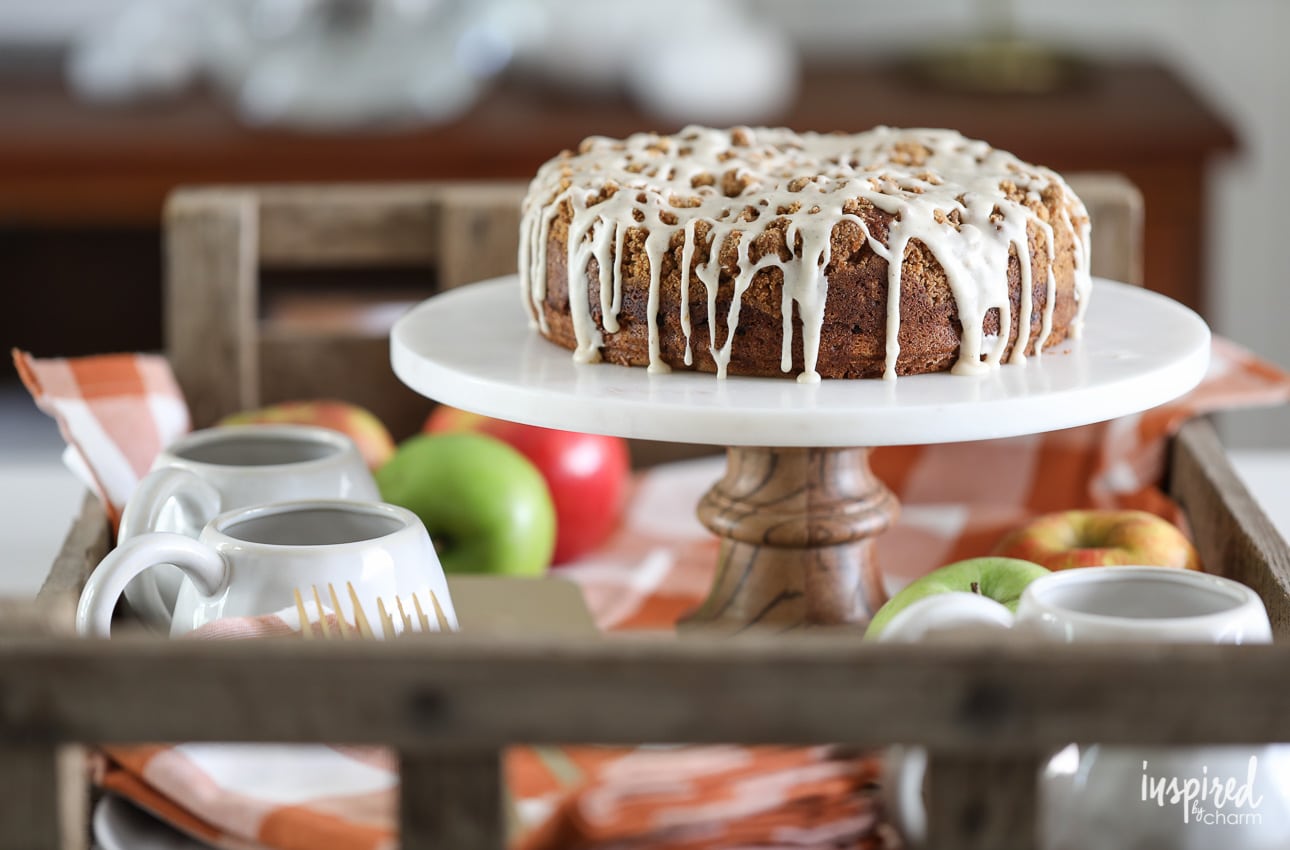 This Apple Streusel Cake is delicious fall dessert recipe. #apple #cake #streusel #baking #fallbaking #fall #recipe