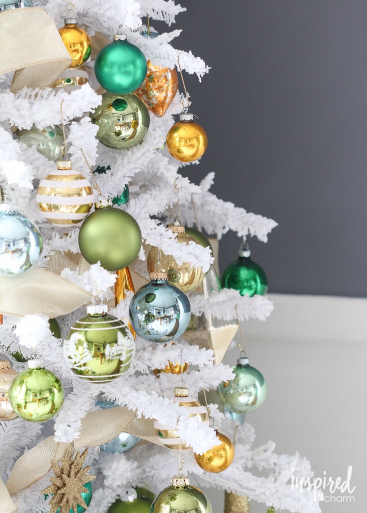 Gold and Green Tree | inspiredbycharm.com #IBCholiday