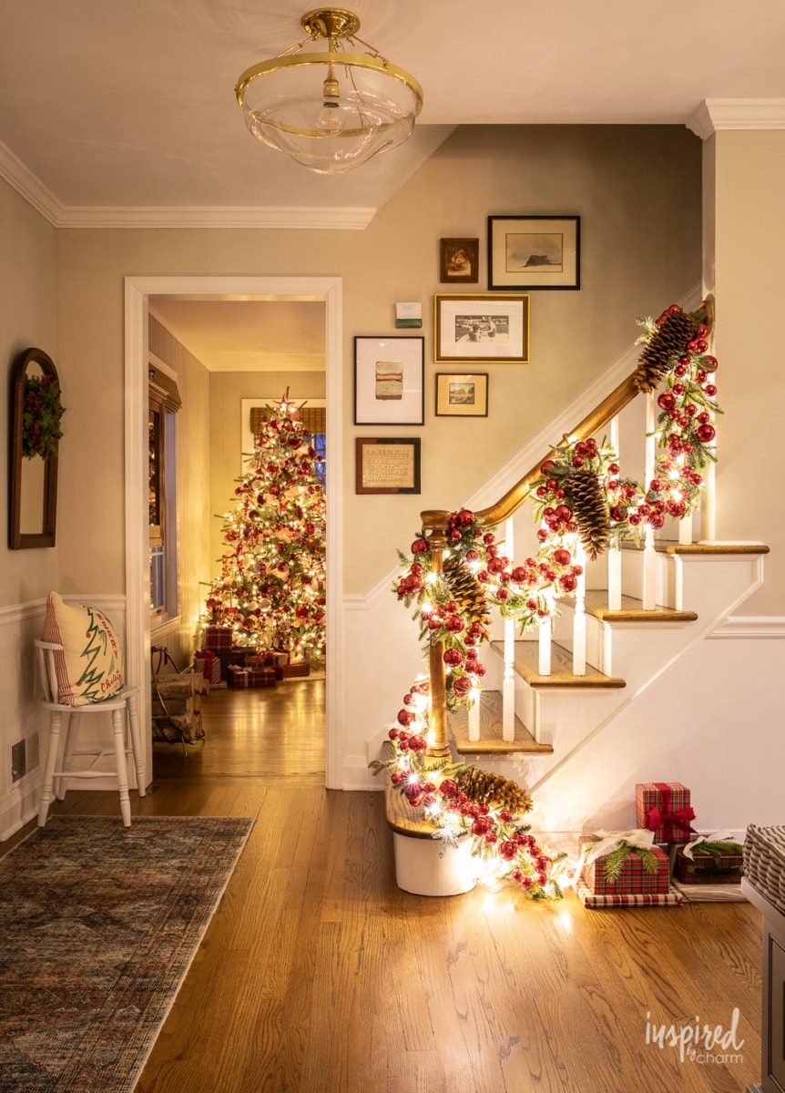 xChristmas Nights at Bayberry House #christmas #decor #christmaslights #lights #holiday #decorating #ideas #home #hometour