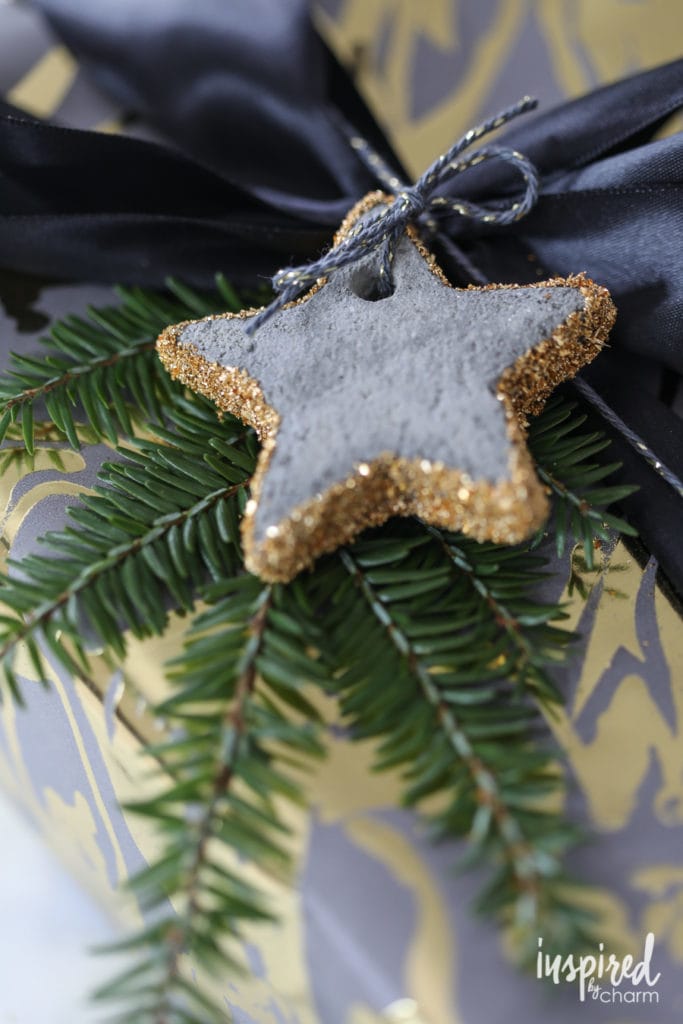DIY Modern Concrete Christmas Tree Decorations #DIY #ornament #christmas #tree #concrete #gold
