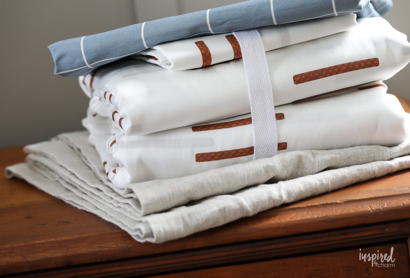 Cozy Bedroom Design Ideas #oneroomchallenge #bedroom #masterbedroom #design