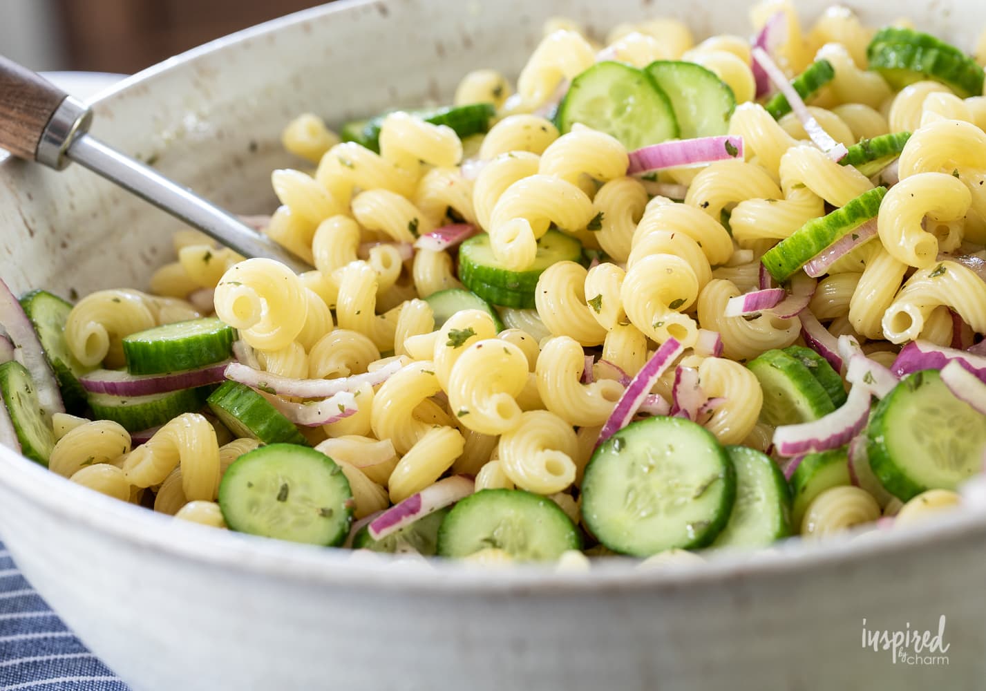 Easy and Delicious Cucumber Pasta Salad Recipe #pastasalad #cucumber #easy #recipe #pasta #summer #picnic