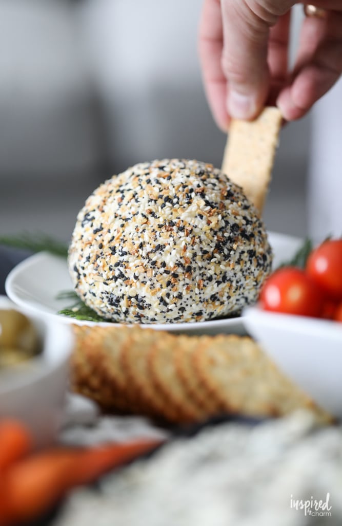 The Ultimate Everything Bagel Cheeseball recipe #cheeseball #holiday #recipe #appetizer #everythingbagel #cheese