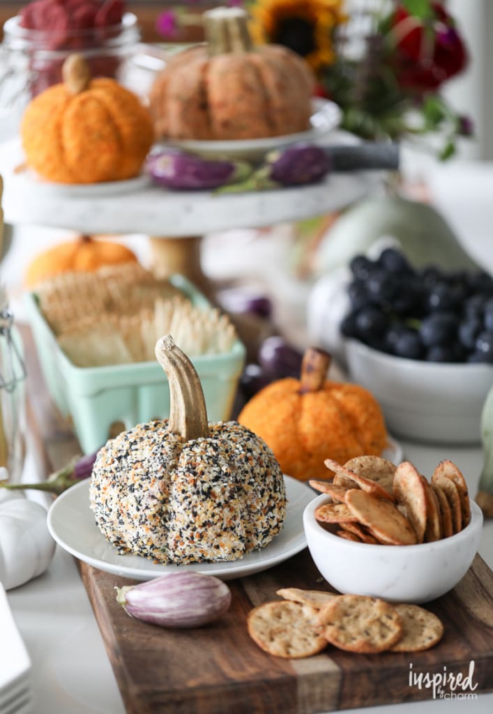 Everything Bagel Cheeseball and Sun-Dried Tomato Cheeseball: Fall-inspired and pumpkin shaped cheeseball recipes for entertaining.