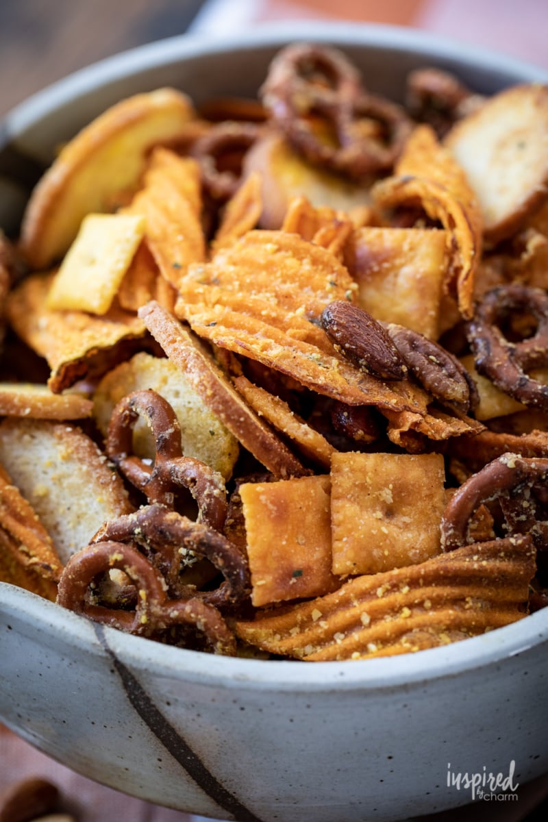 ParmParmesan Ranch Snack Mix esan Ranch Snack Mix #parmesan #ranch #snackmix #snack #recipe #potatochips #pretezels #seasoned