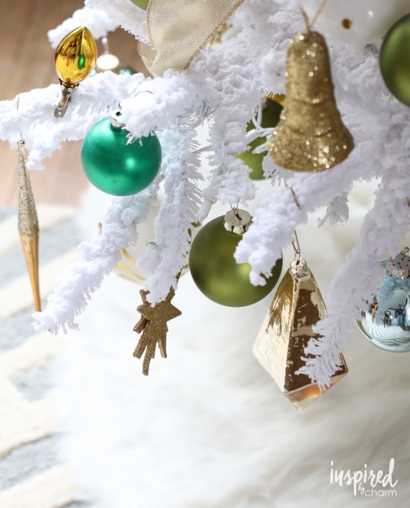 Gold and Green Tree | inspiredbycharm.com #IBCholiday