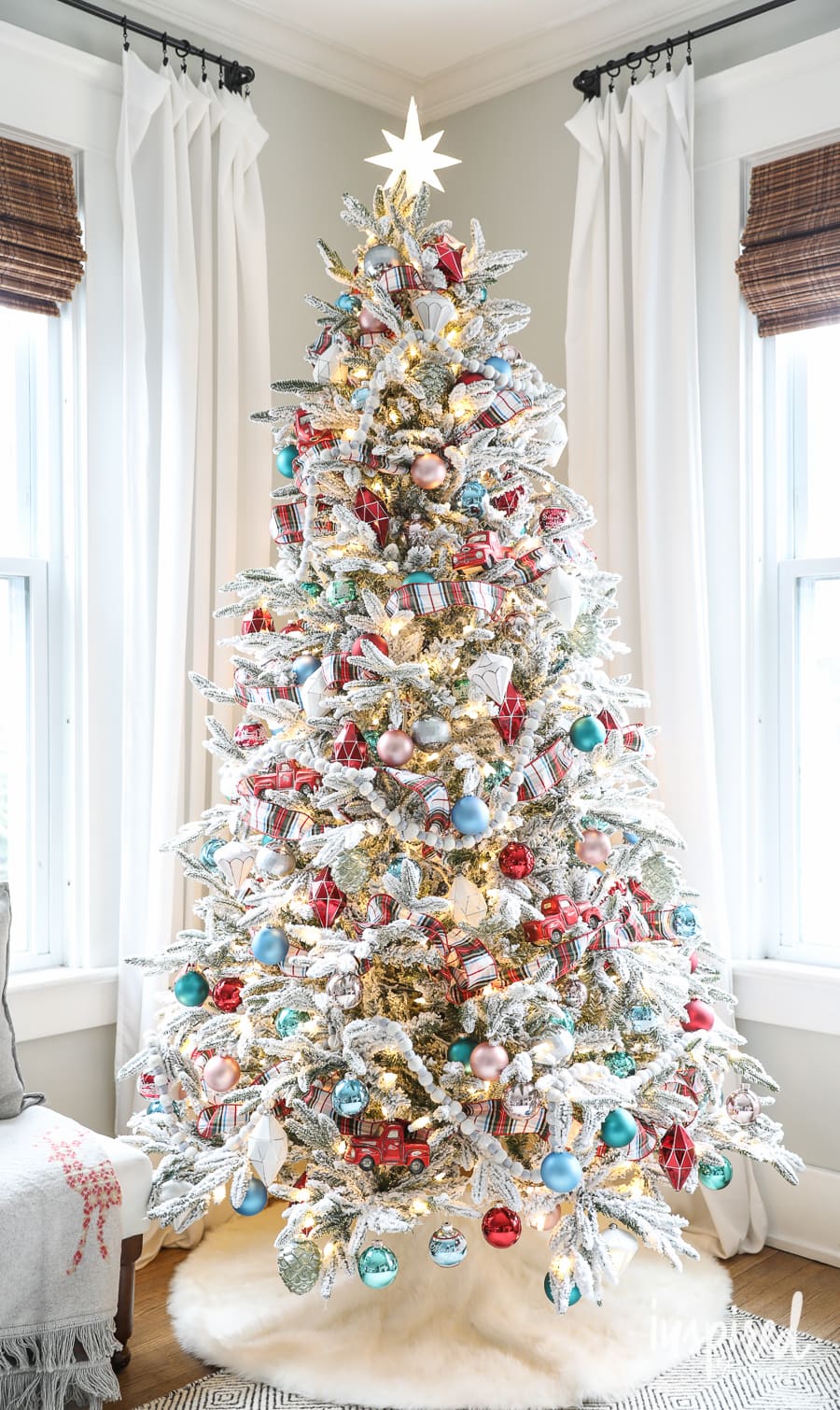 Flocked Christmas Tree Tips, Decor, and Care