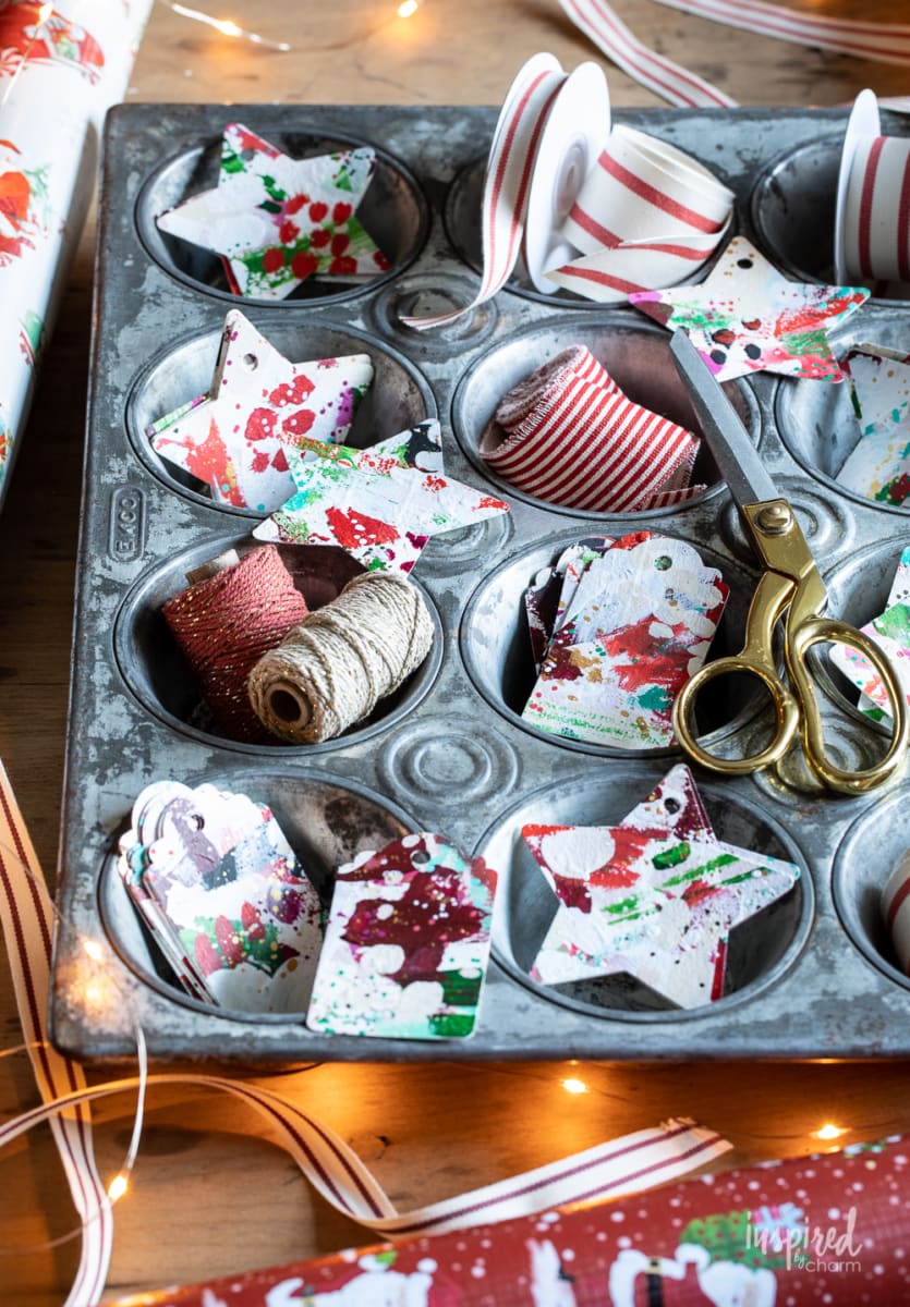 Abstract Holiday Gift Tags #christmas #gifttags #tags #DIY #handmade #abstract #art #painting #holiday #giftwrapping #wrapping