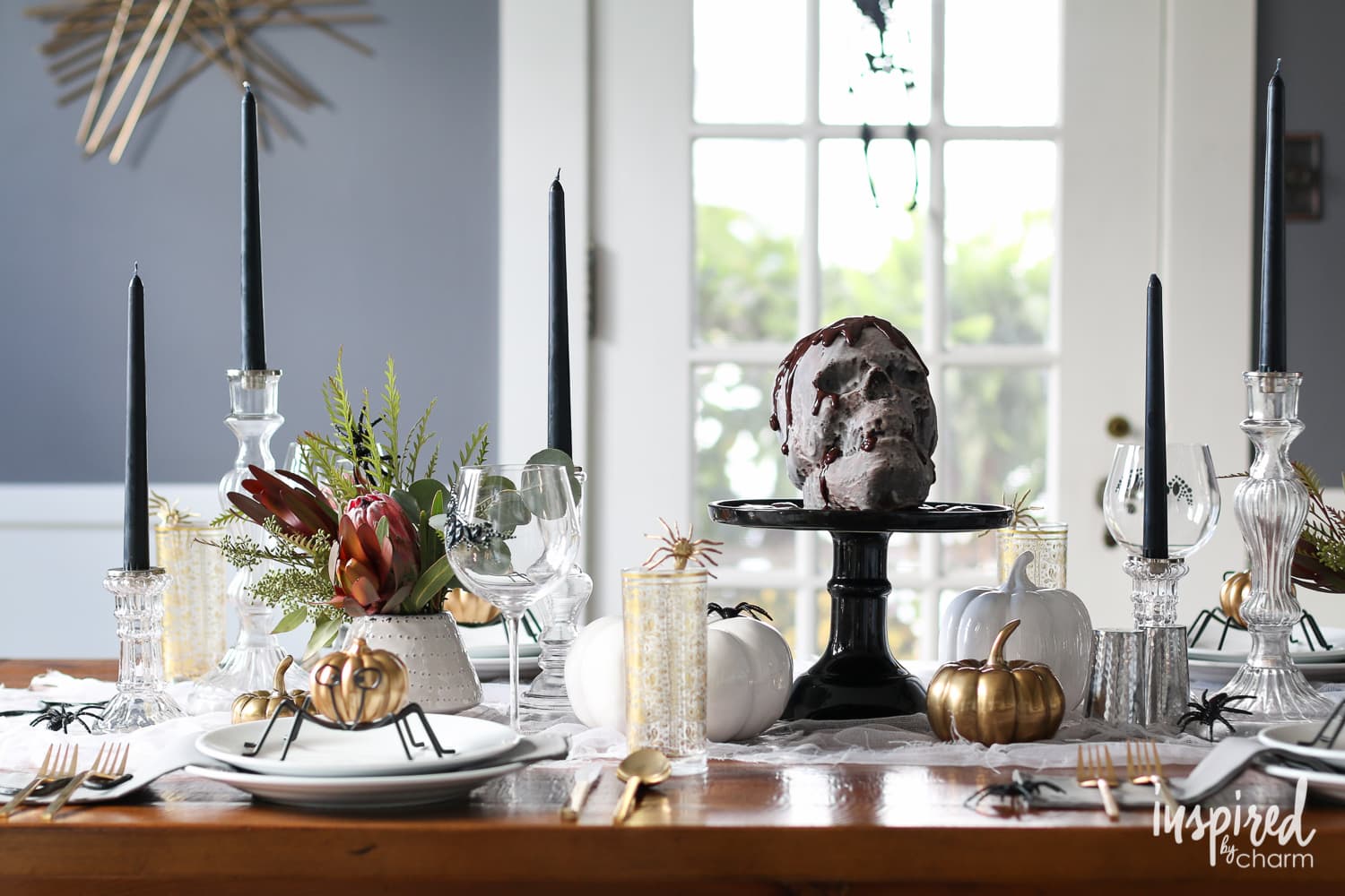 Haunted Halloween Table Decor Ideas
