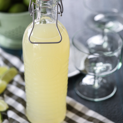 Great recipe to create homemade margarita mix! #margarita #margaritamix #cocktail #recipe #tequila