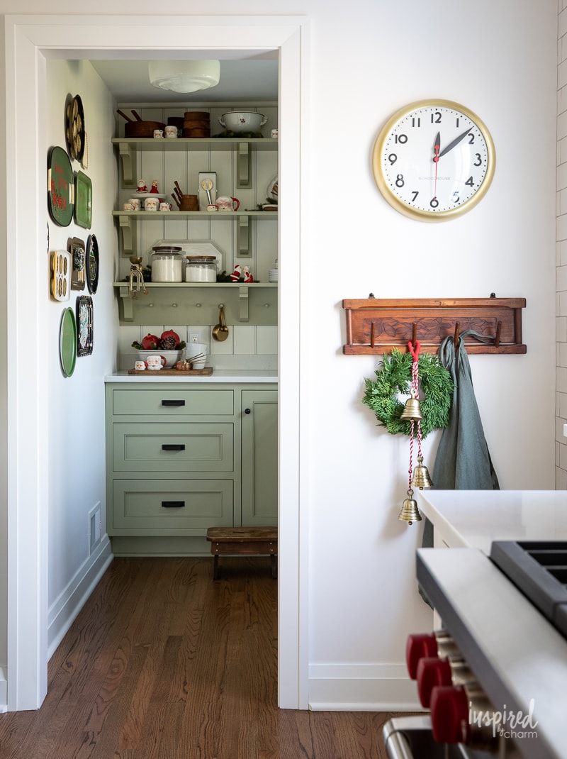 Christmas In my Bulters Pantry #kitchen #christmas #decor #holiday #pantry #decorating #santamugs