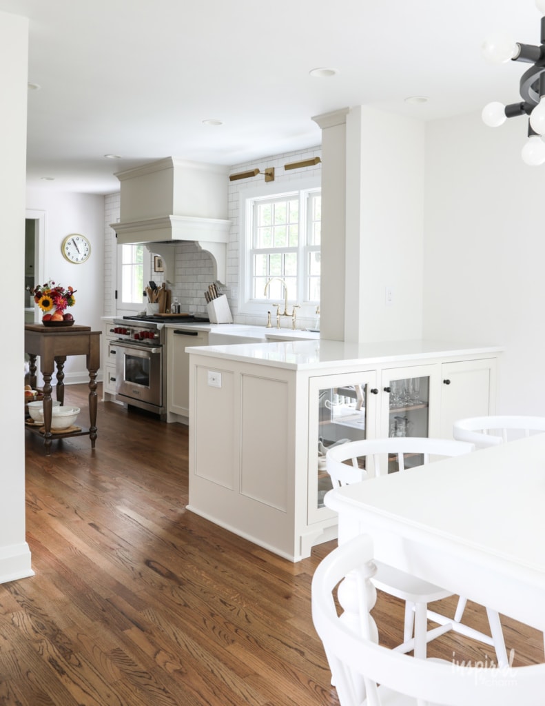 Bayberry Kitchen Remodel Reveal - Kitchen Makeover Kitchen Design #kitchen #makeover #remodel #traditional #modern #country #design #decorating