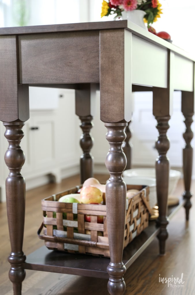 Bayberry Kitchen Remodel Reveal - Kitchen Makeover Kitchen Design #kitchen #makeover #remodel #traditional #modern #country #design #decorating