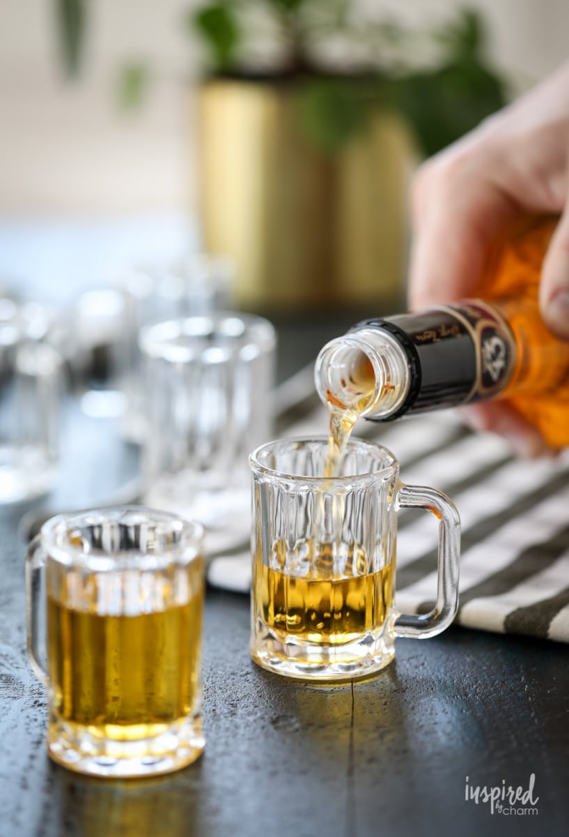 Learn how to make Mini Beer Shots! #minibeer #shot #licor43 #recipe #shots