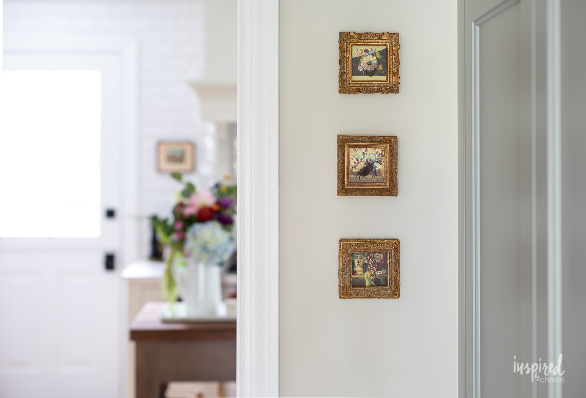 Decorating with Mini Paintings - Entryway Decor and Paint Colors #artwork #paintings #entryway #decor #paint #walldecor