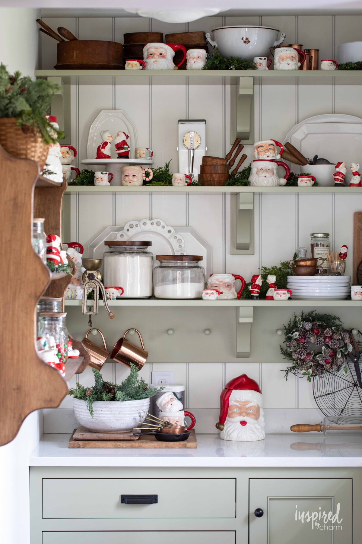 vintage santas in butlers panty.