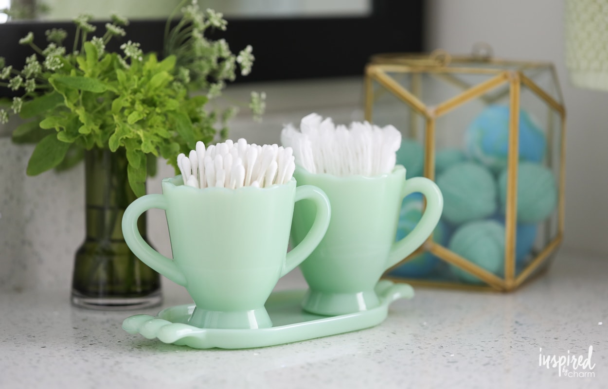 Simple Tips to Style Your Bathroom - bathroom decorating ideas / decor hacks | Inspired by Charm