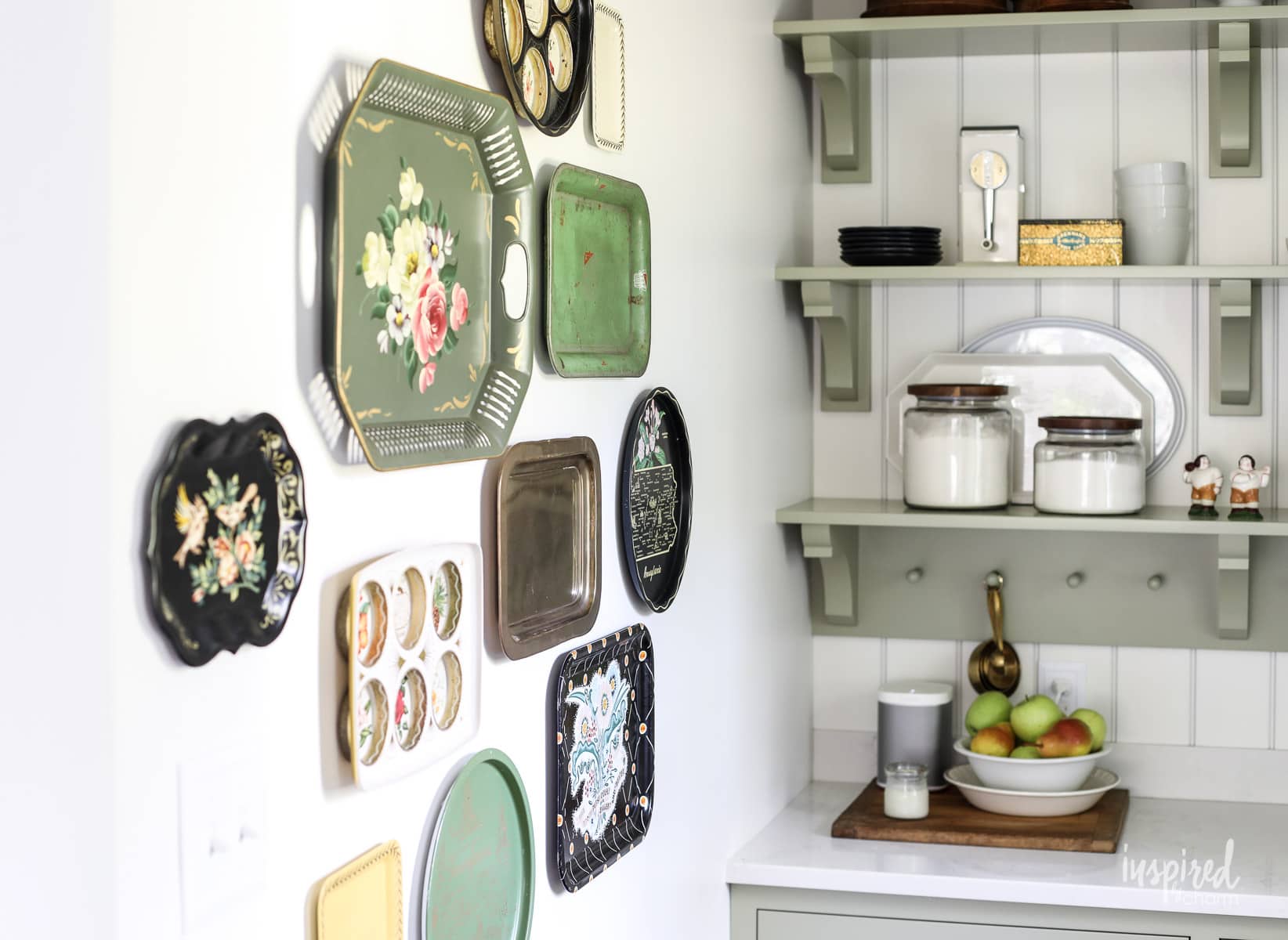 Vintage Metal Tray Gallery Wall #kitchen #decor #wall #decorating #idea #gallery #wall
