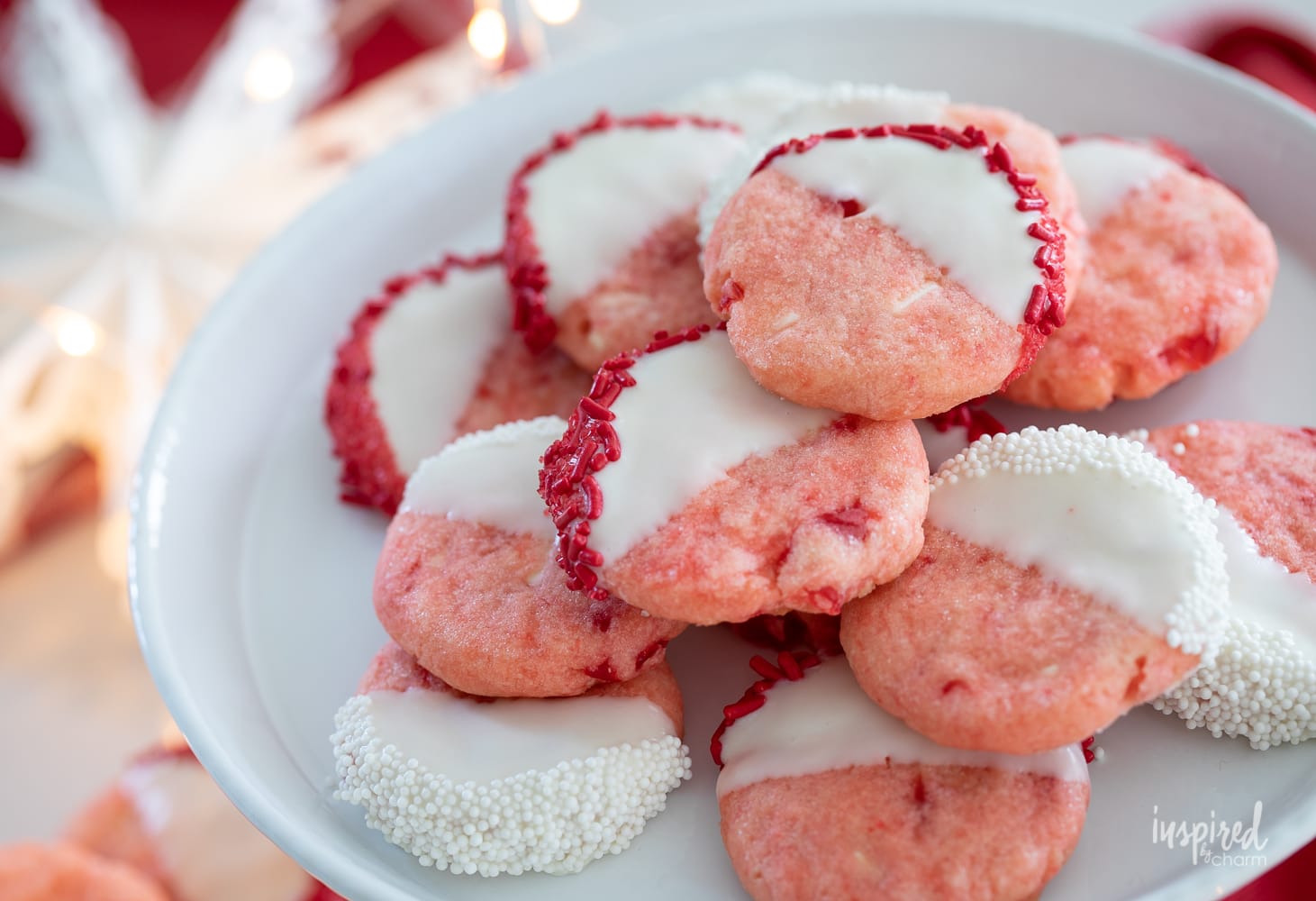 White Chocolate Cherry Shortbread Cookies #shortbread #cookie #whitechocolate #cherry #christmas #holiday #recipe
